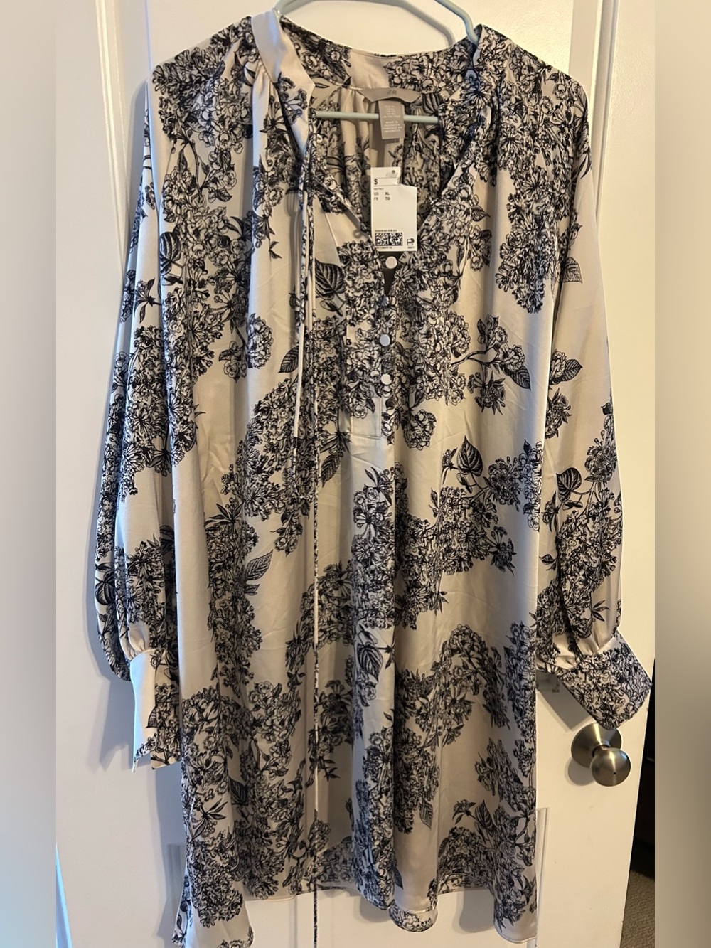 H&M Beige Tunic Blouse with Dark Blue Floral Print